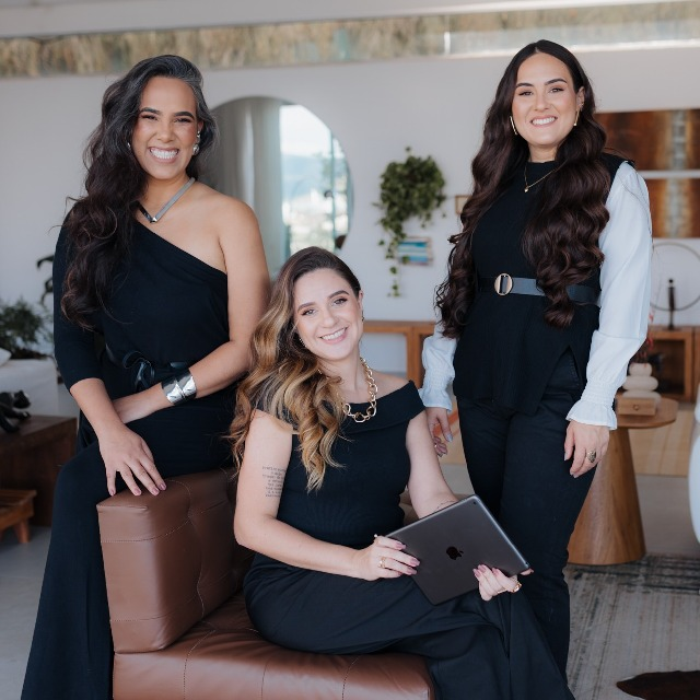Thaís, Karen e Ludmilla, fundadoras da Apura Design